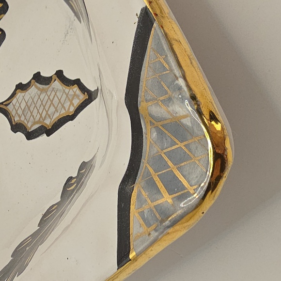 Vintage Italian Pottery 8" Square Ash Tray - Picture 5 of 8